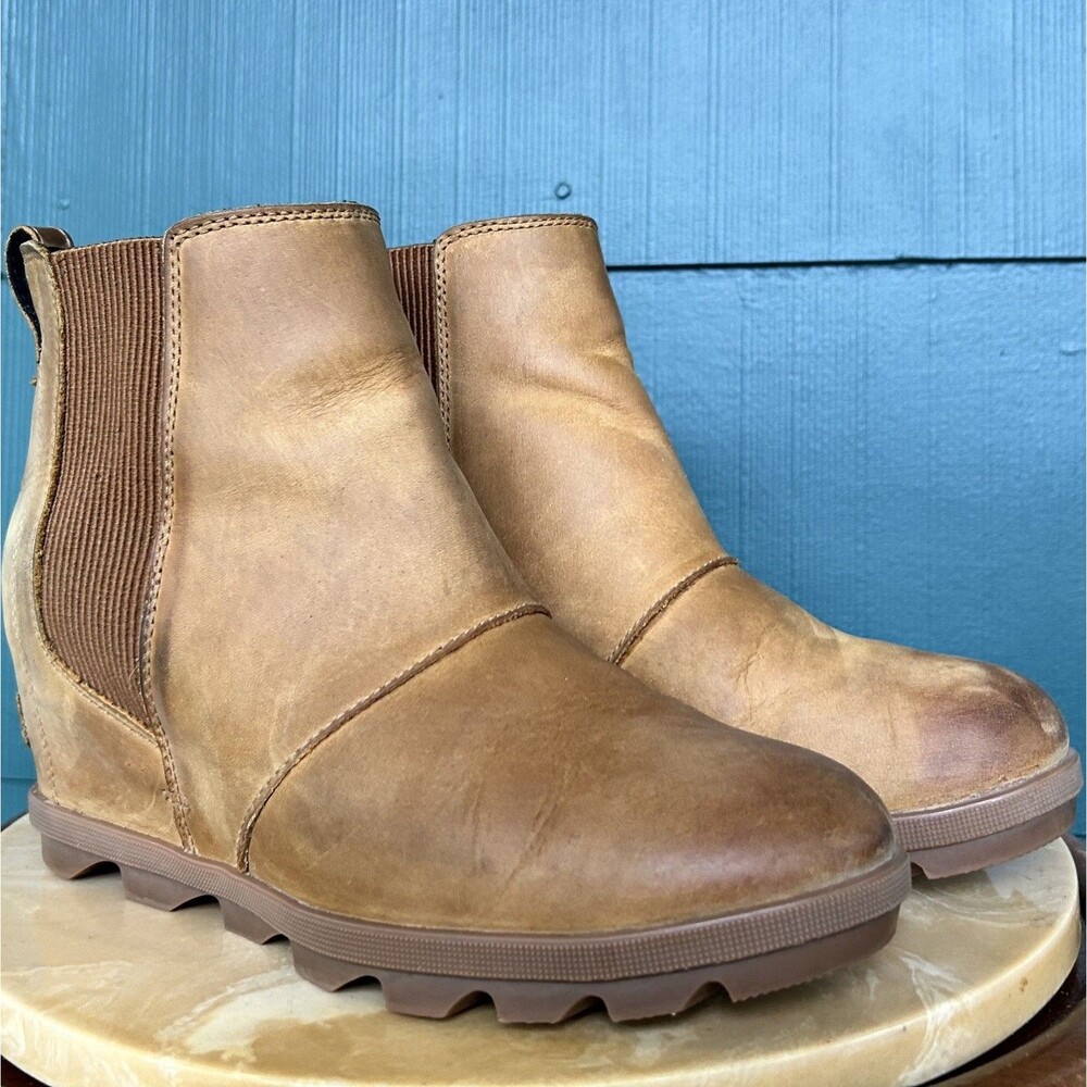 SOREL Joan of Article Wedge ll Camel Brown Leather Chelsea Ankle Boots Size 9